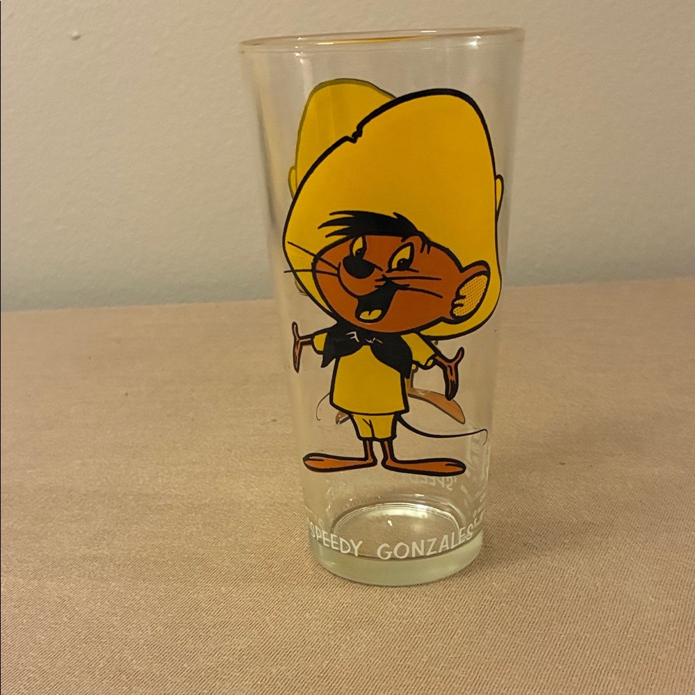 Pepsi Speedy Gonzales Yellow Glass Art